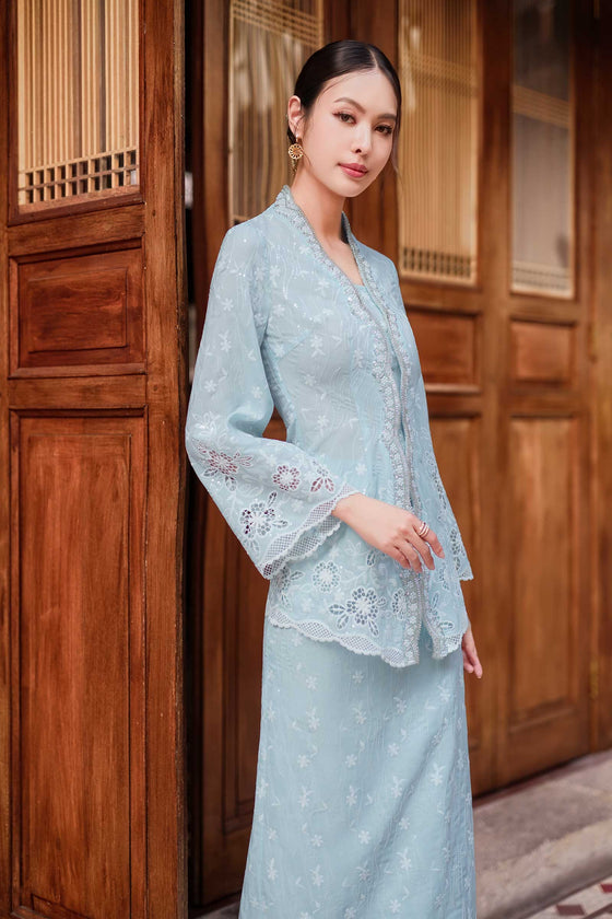 Sofea Kebaya Top (Baby Blue)