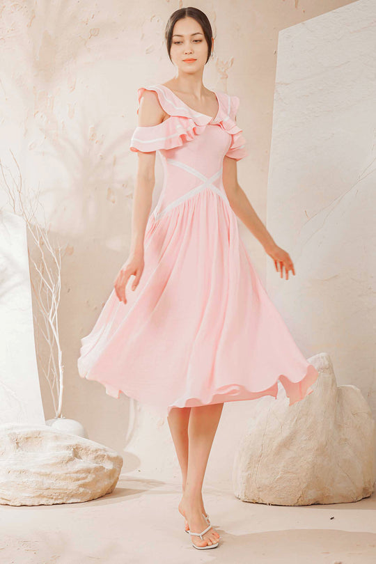 Darincie Dress (Baby Pink)