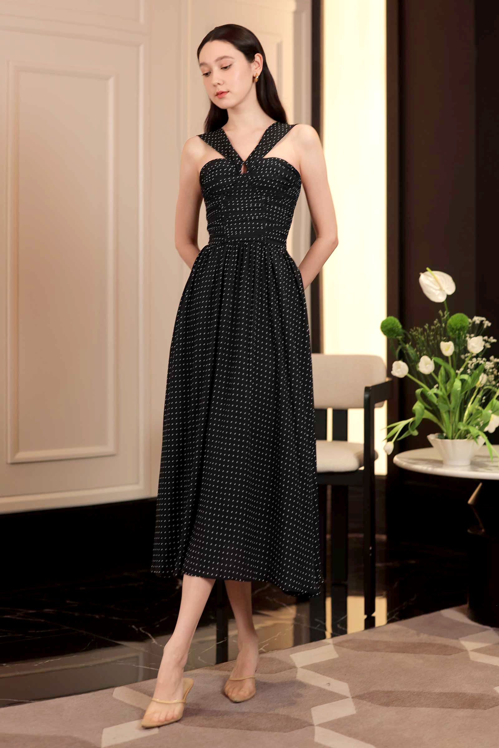 Darella Padded Dress (Black)