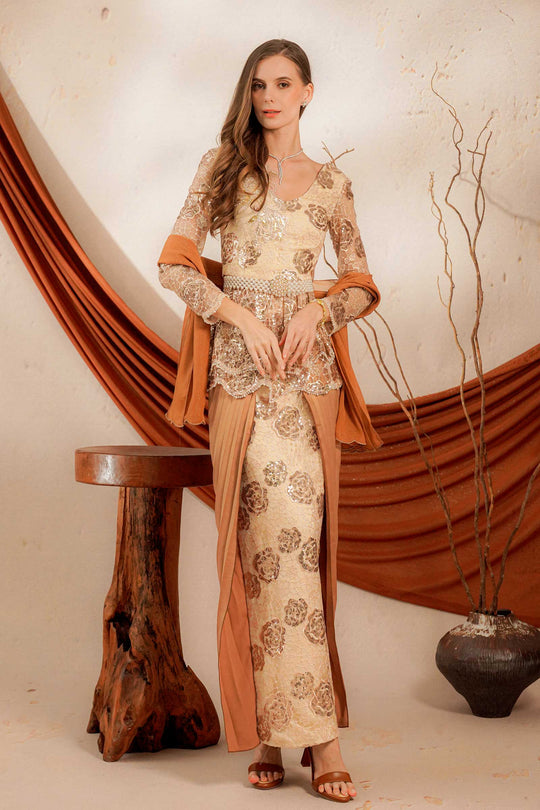 Saloma Kebaya Set (Rose Gold)