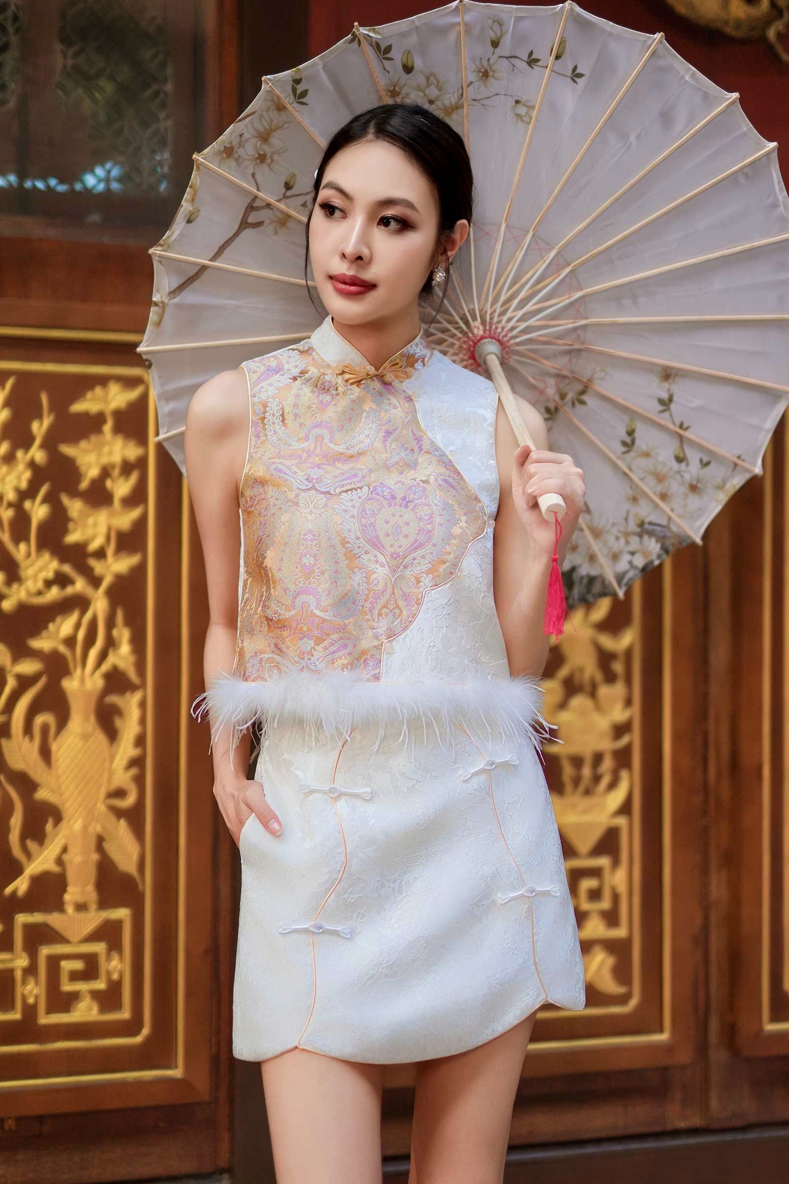 BACKORDER Isolde Qipao Top (Gold Light)