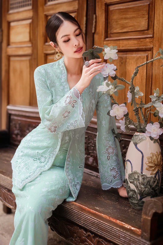 Sofea Kebaya Top (Mint Green)