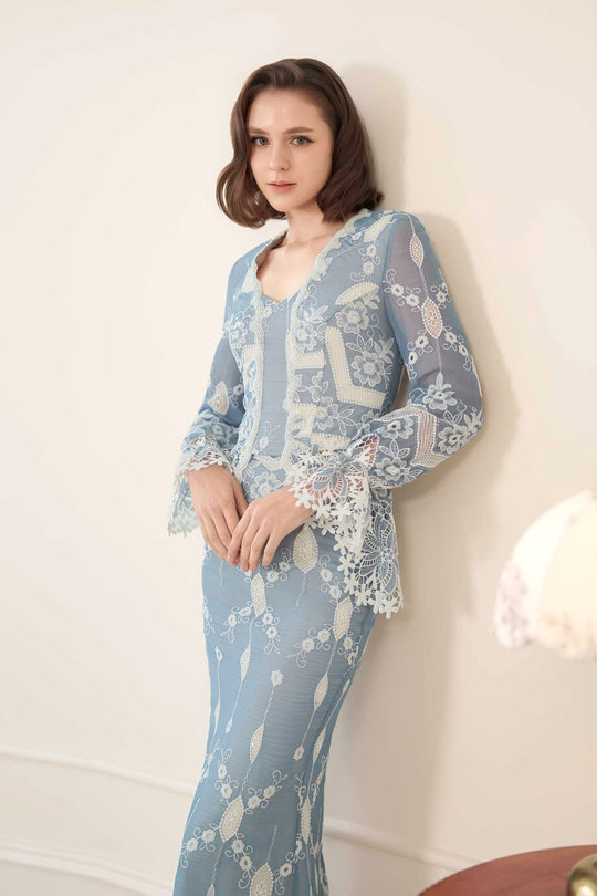Rosalie Kebaya Top (Bluebell)