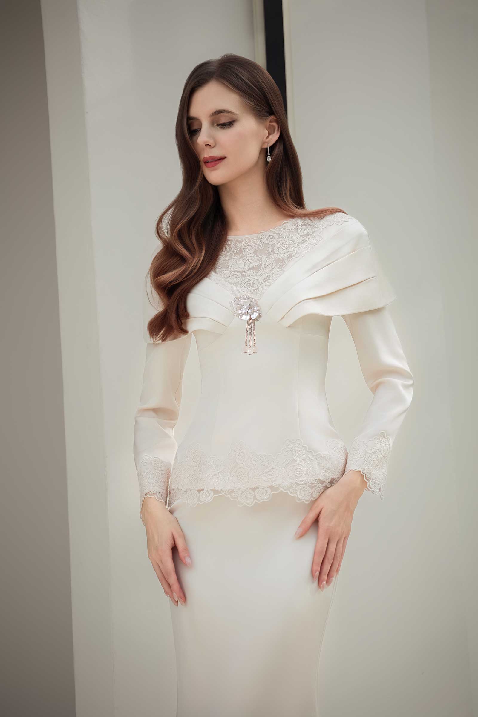 Rembulan Kebaya Top (Champagne)