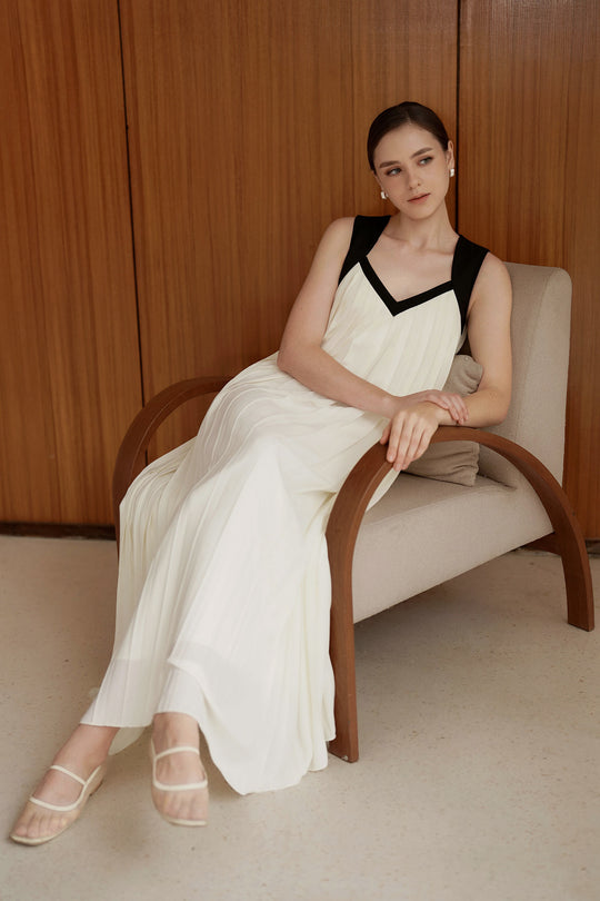 Sera Dress (Cream)