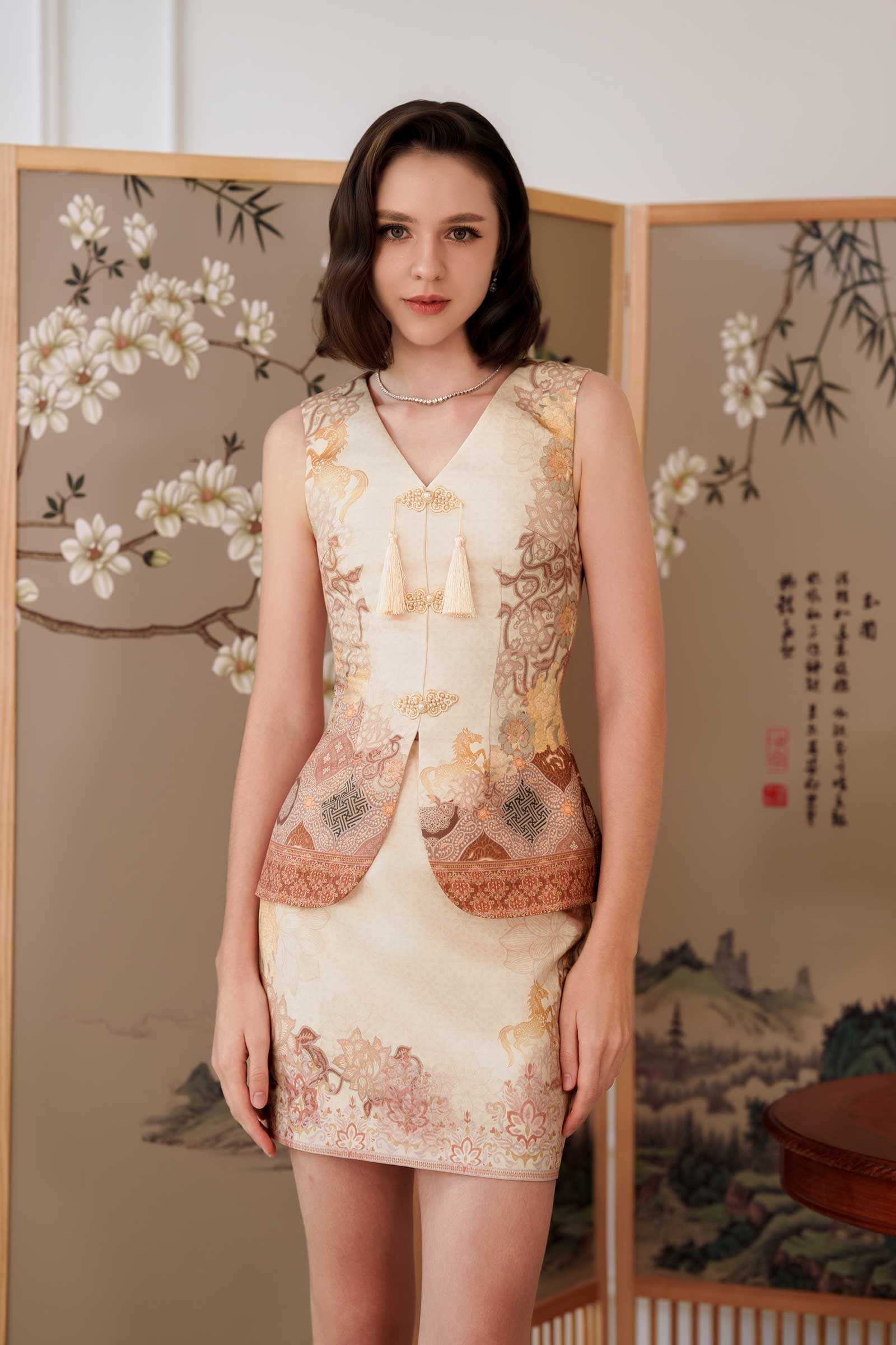 Ruiya Qipao Set (Gold)