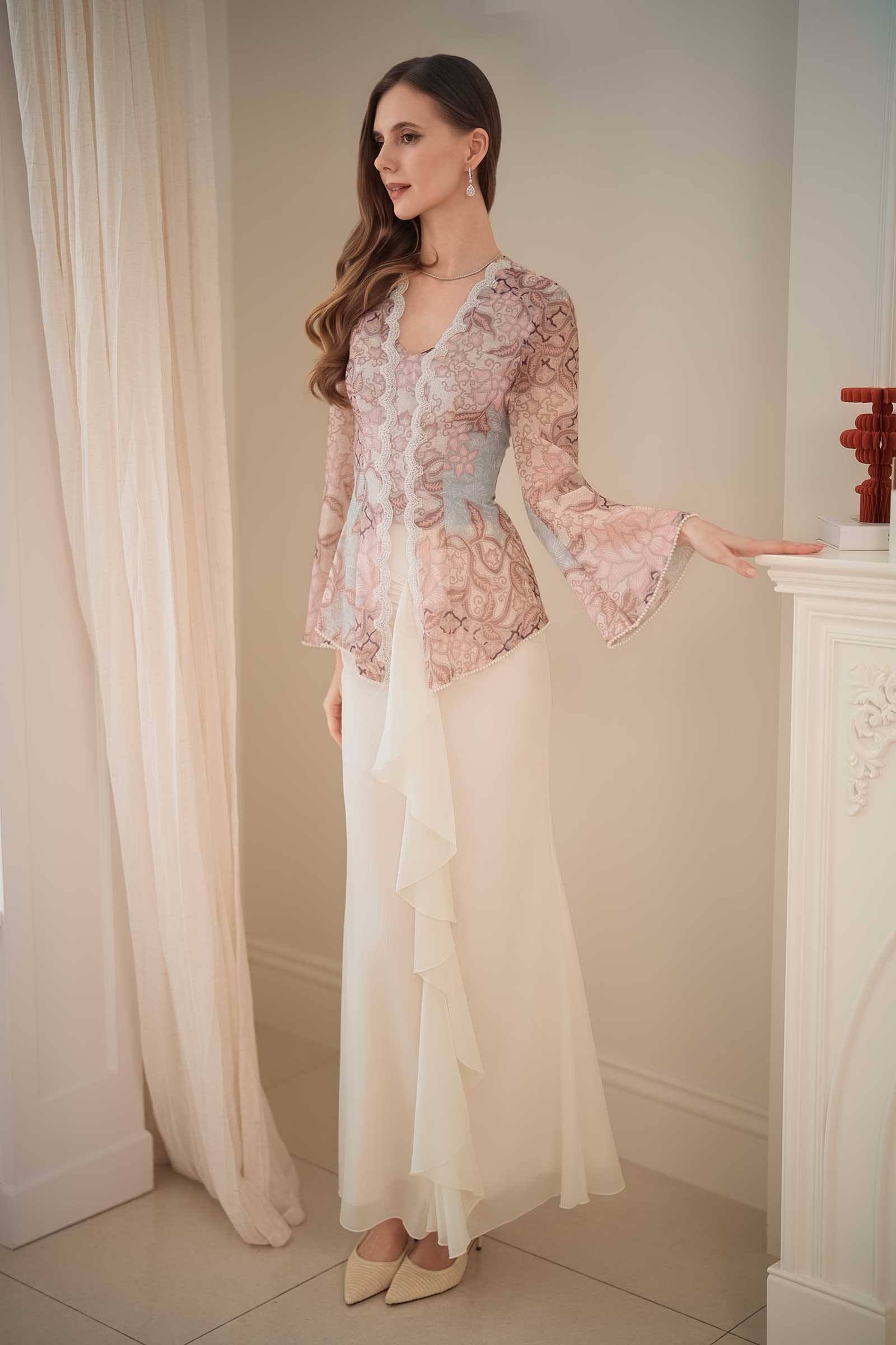 Lotus Kebaya Top (Pink)