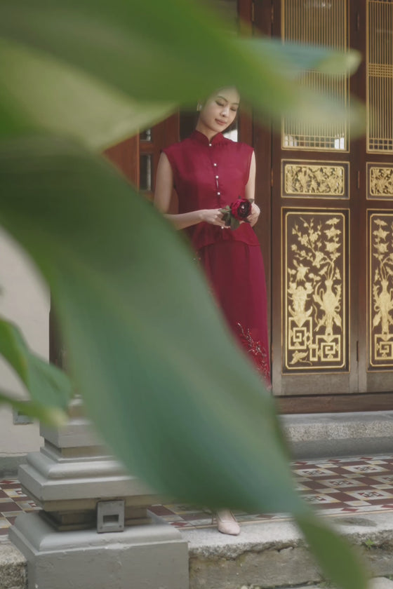 Soralis Silk Qipao Top (Ruby Red)