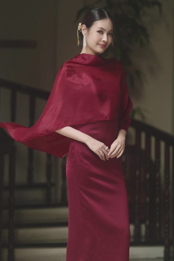 NEW Elaris Multiway Silk Cape (Red) (NON RETURNABLE)