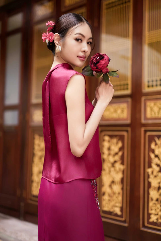 Soralis Silk Qipao Top (Ruby Red)
