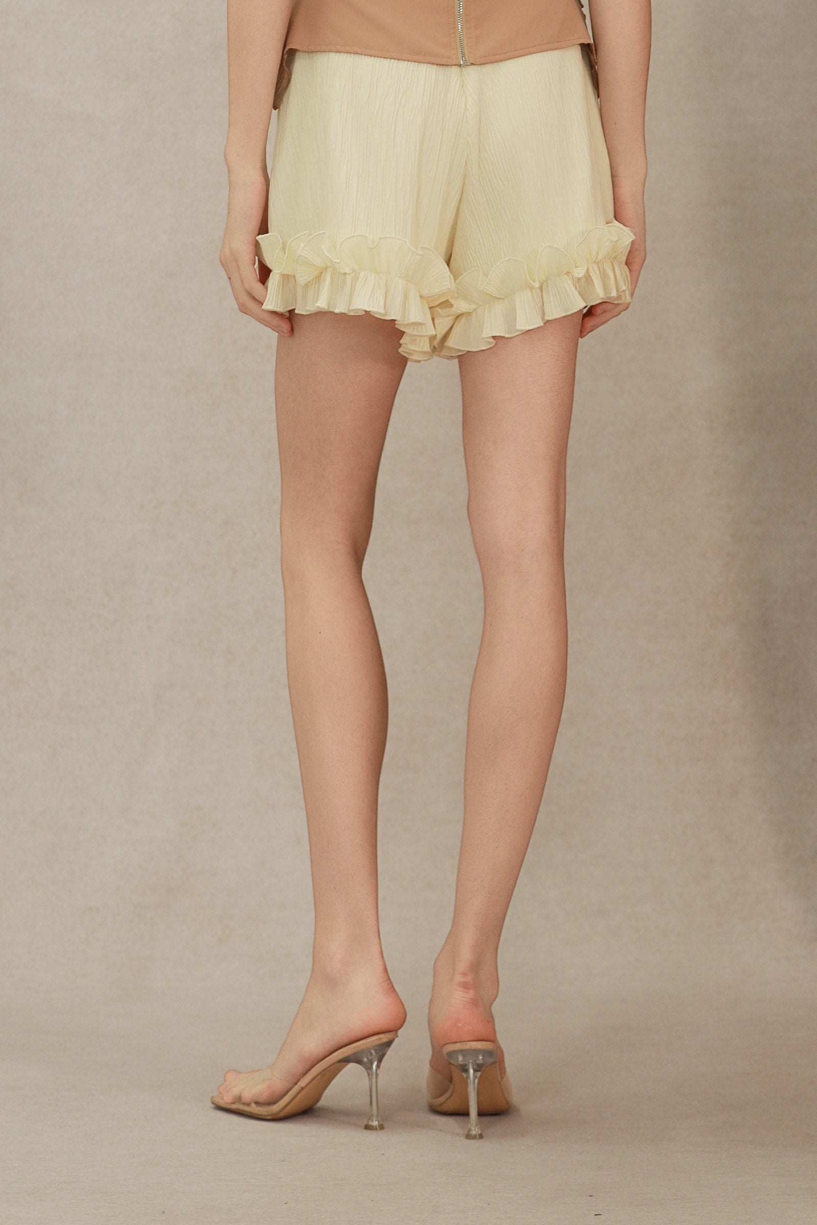 Liora Ruffle Shorts (Cream)