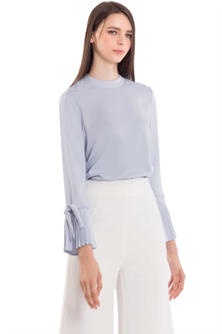 Deferson Top (Pale Blue)