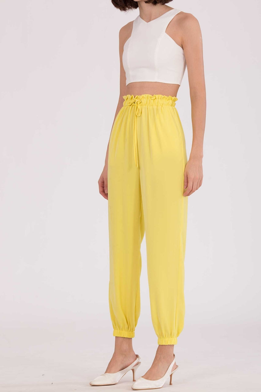 Detayio Pants (Powder Yellow)