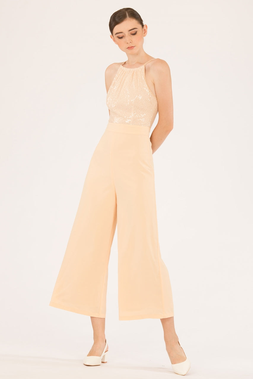 Daxtrov Jumpsuit (Nude)