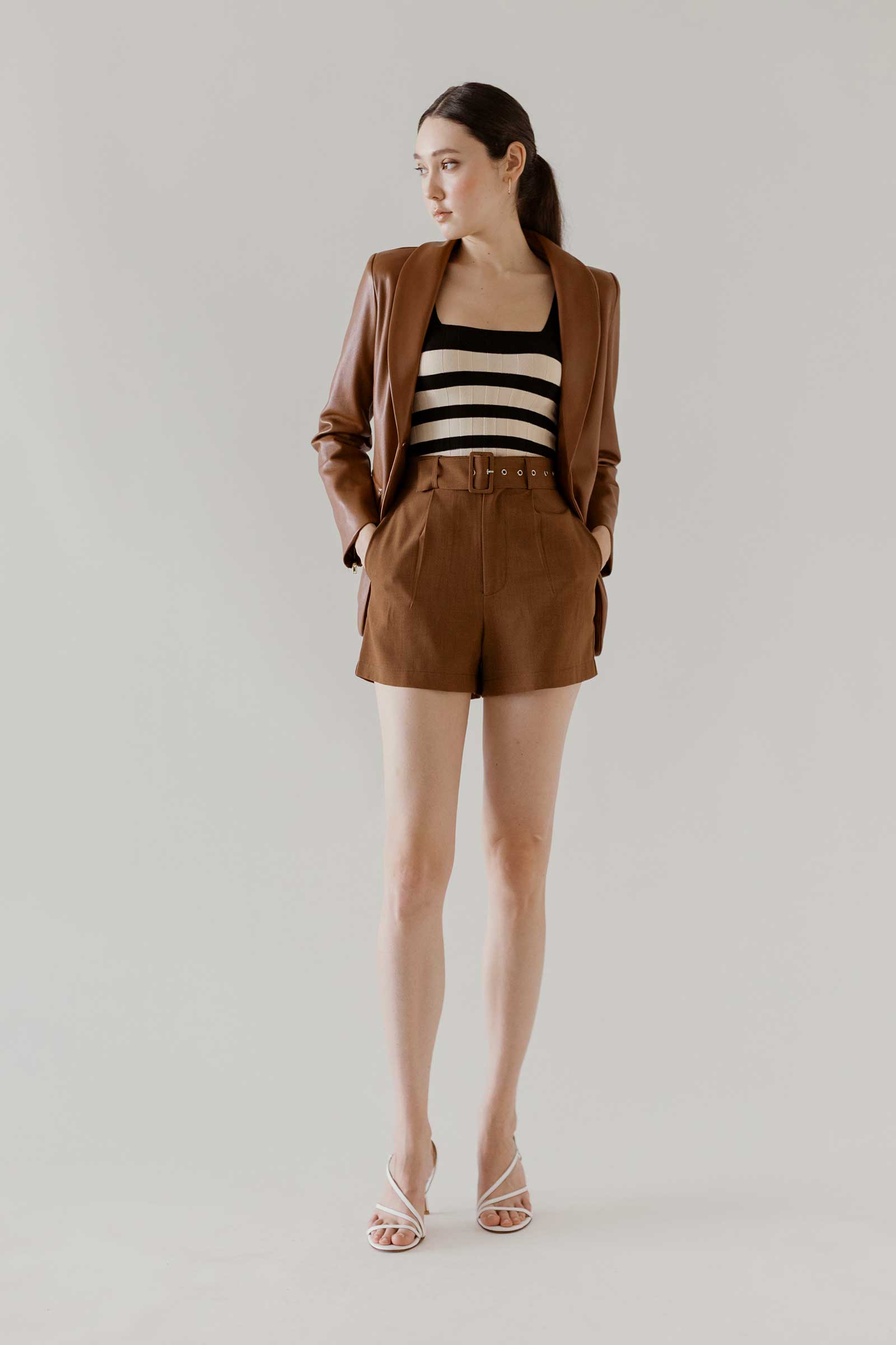 Dakiezia Jacket (Brown)