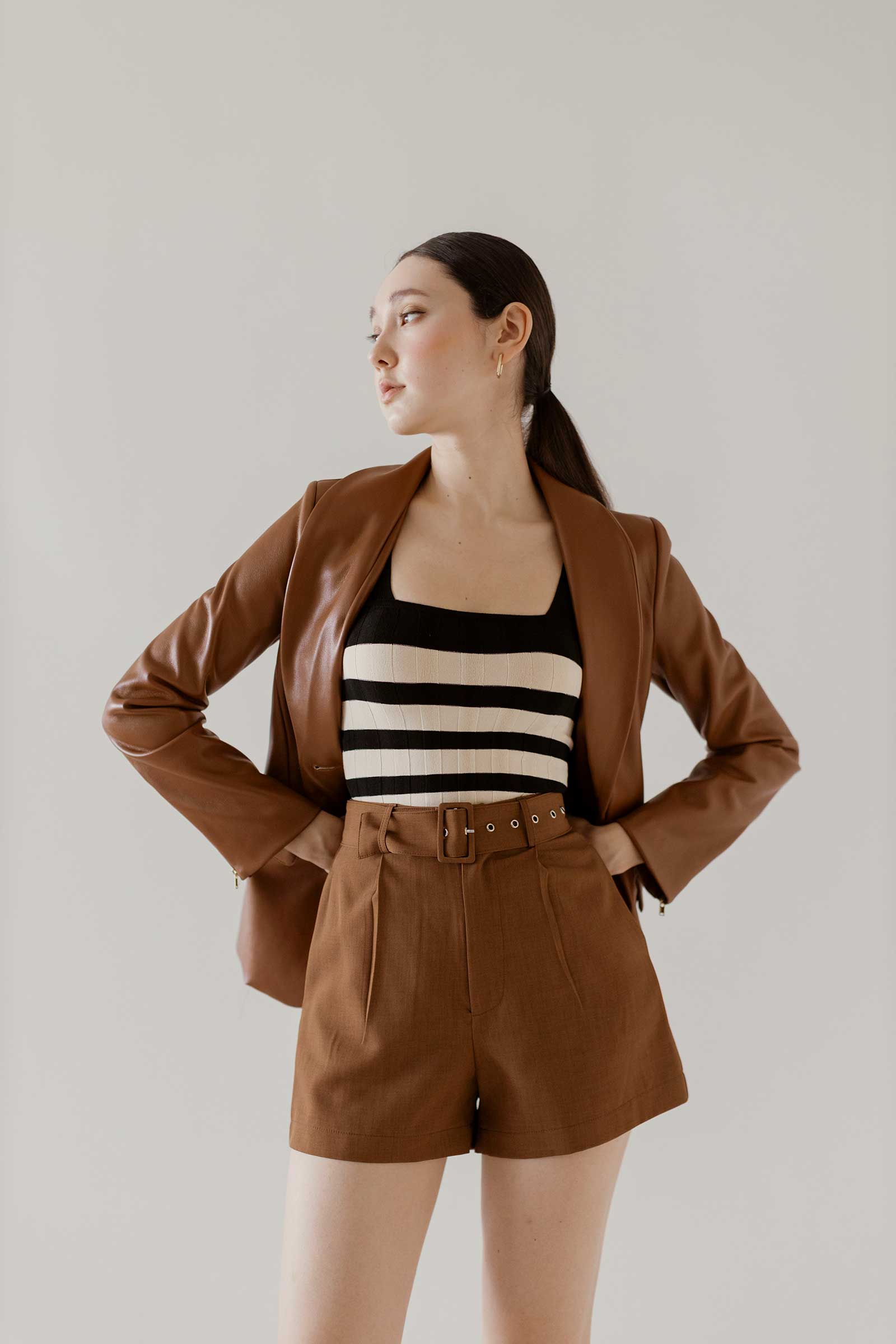 Dakiezia Jacket (Brown)