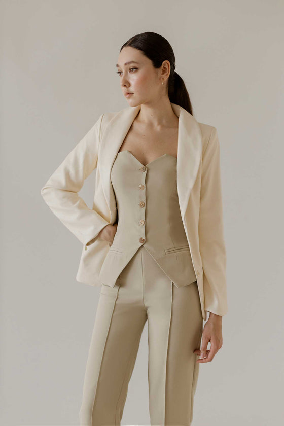 Dakiezia Jacket (Ivory)