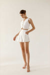 Dukerhuz Set (White)