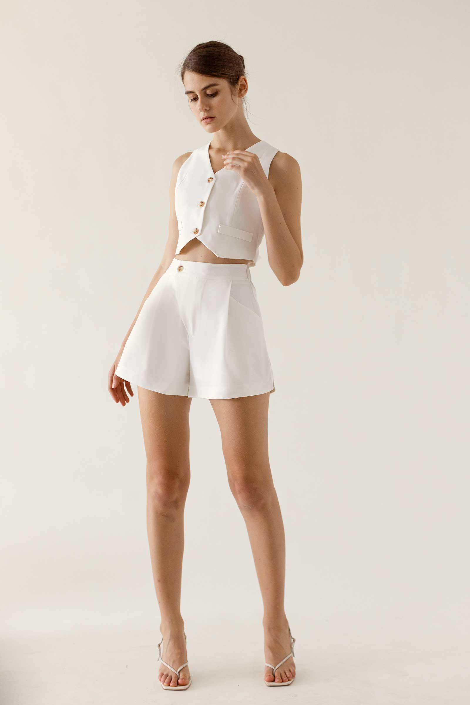 Dukerhuz Set (White)
