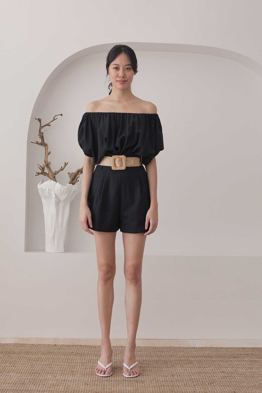 Daxewur Romper (Black)