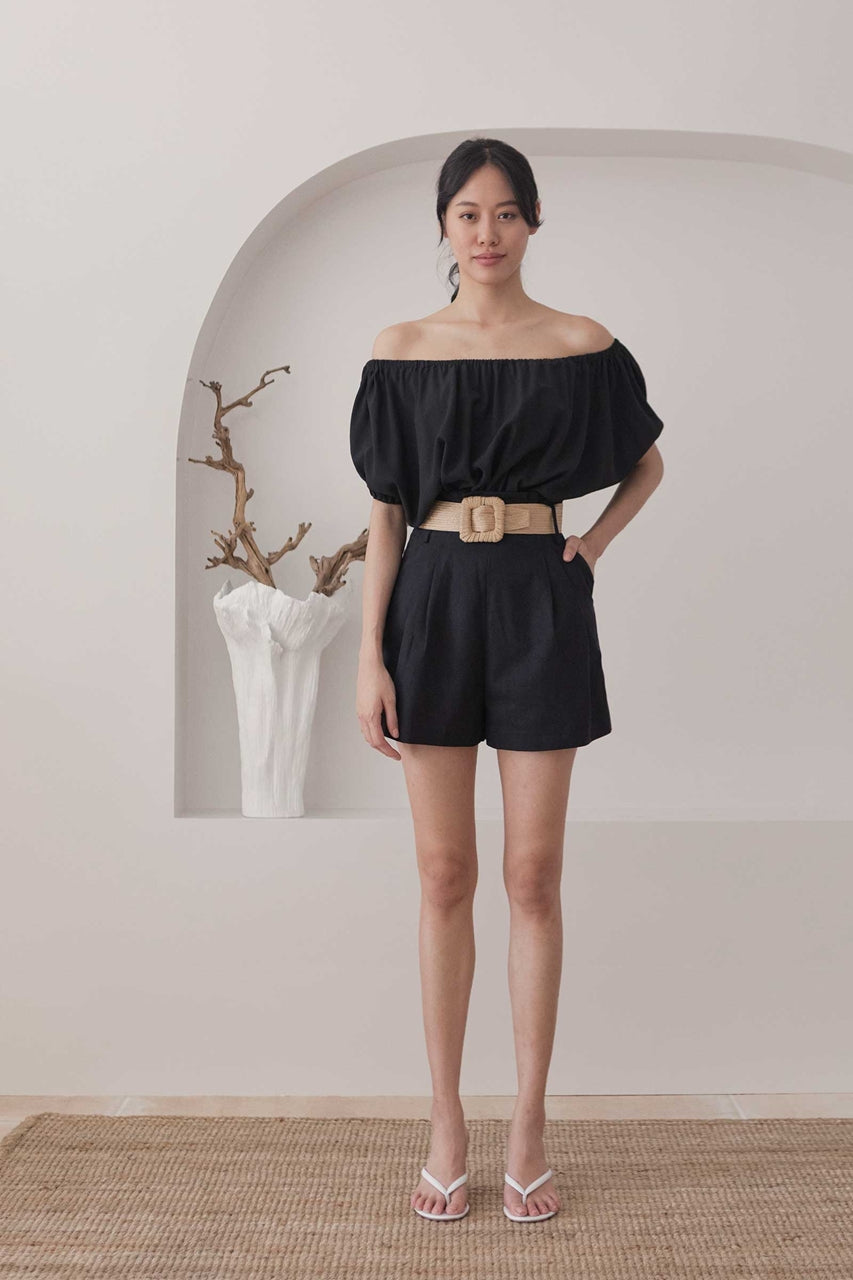 Daxewur Romper (Black)