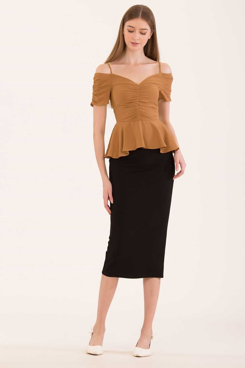 Dimircha Top (Light Brown)