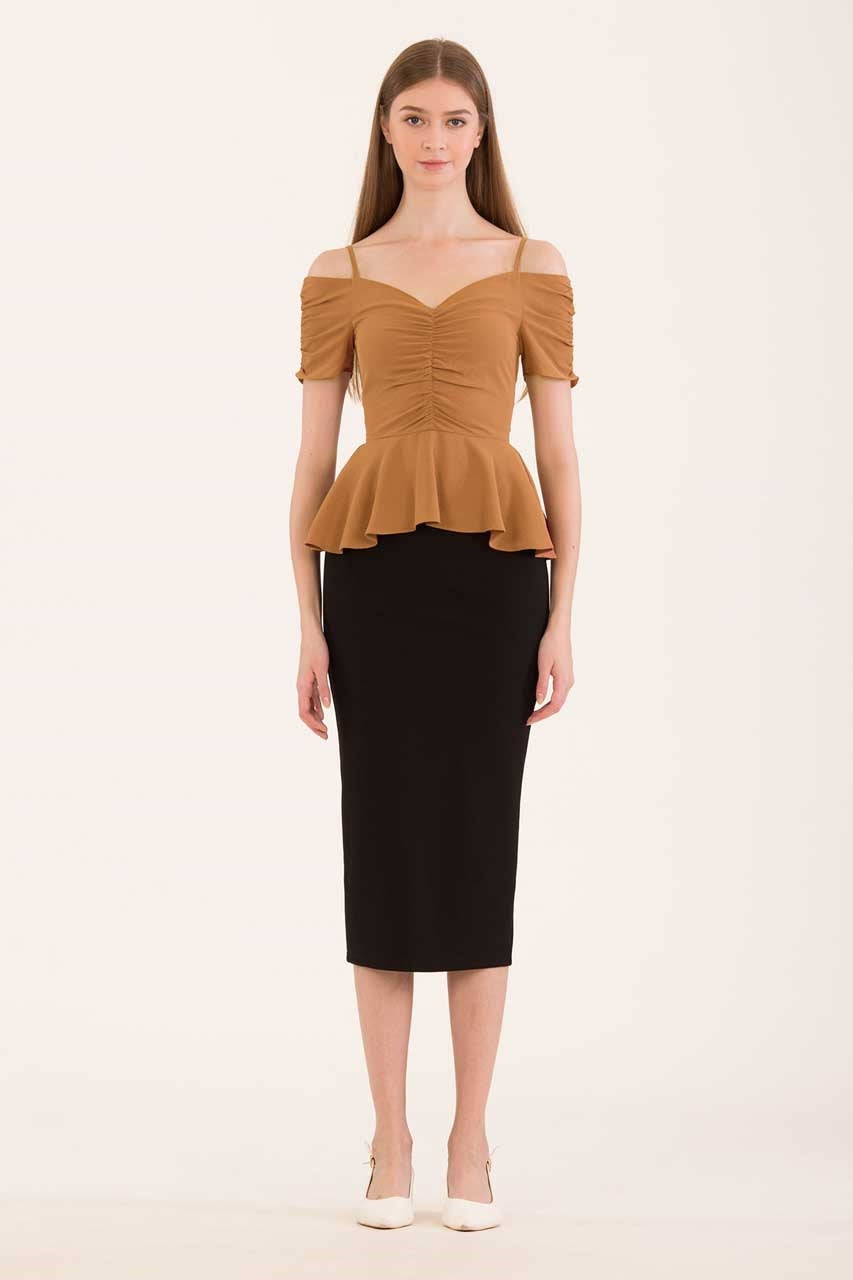 Dimircha Top (Light Brown)