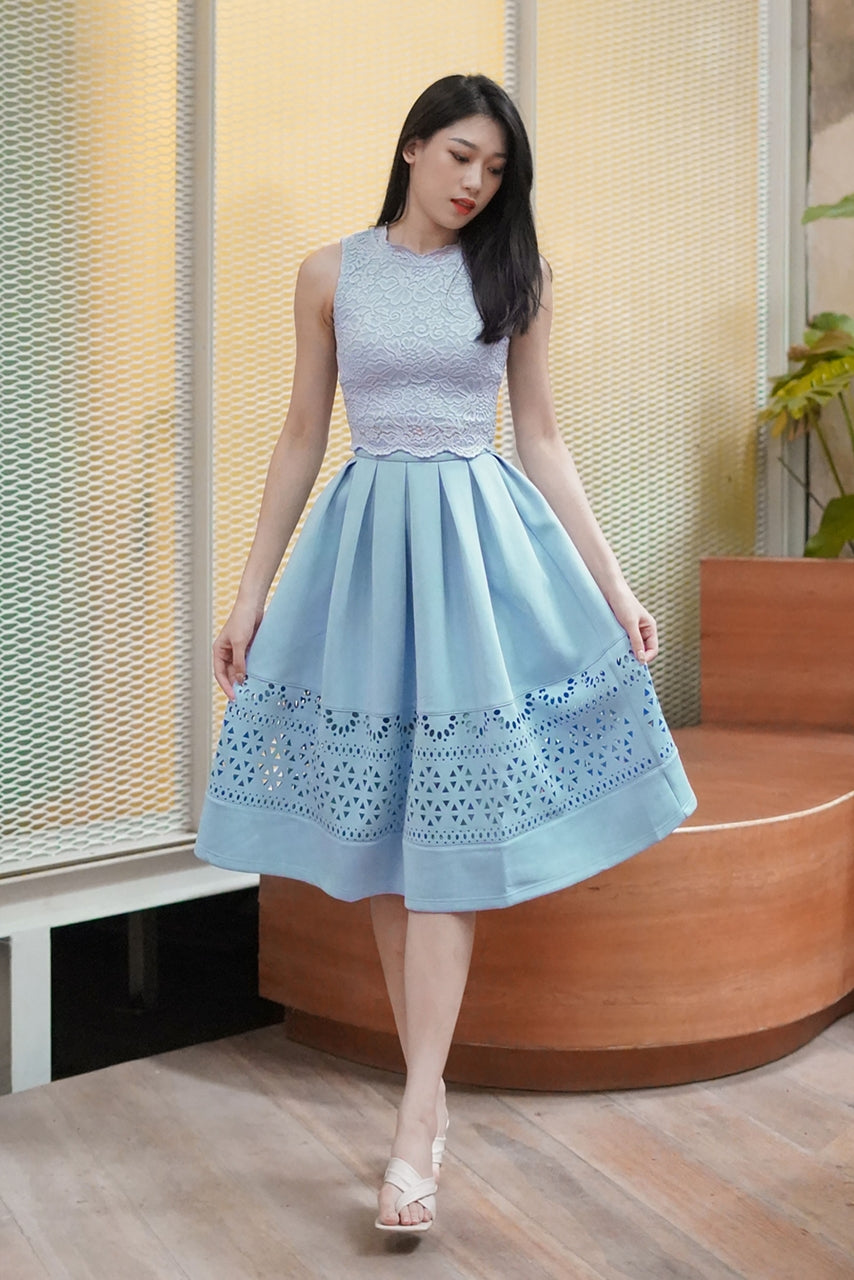 Dacerniz Skirt (Powder Blue)