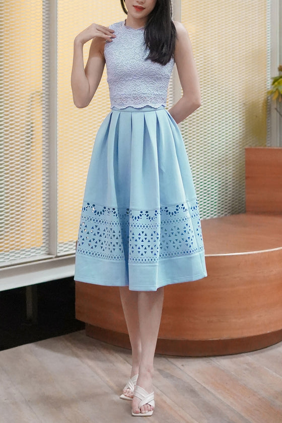 Dacerniz Skirt (Powder Blue)