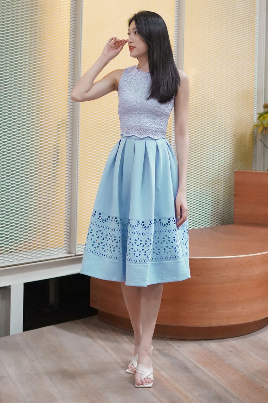 Dacerniz Skirt (Powder Blue)